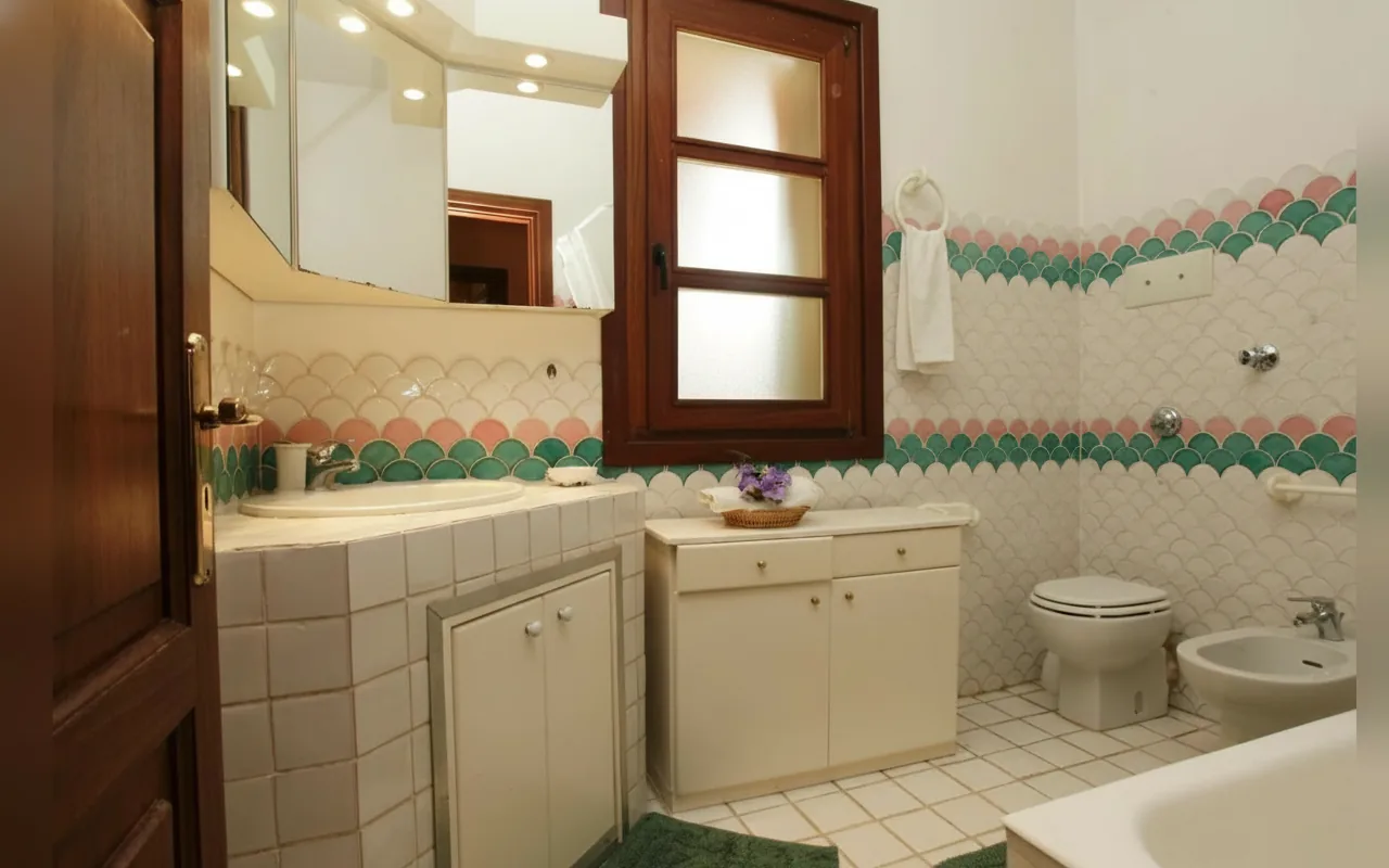 Camera con bagno privato — Giardino degli ulivi, Palermo (Sicilia) (foto 12)