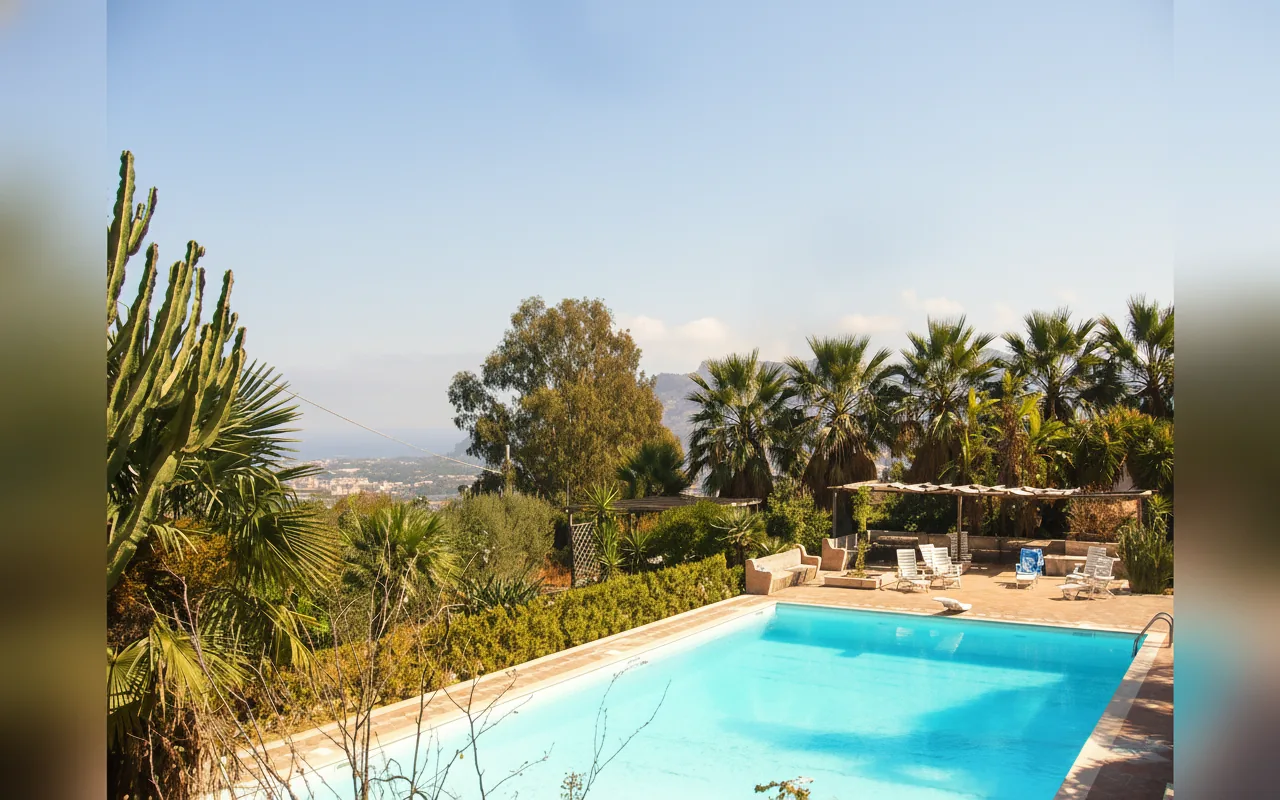 Camera con bagno privato — Giardino degli ulivi, Palermo (Sicilia) (foto 13)